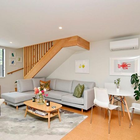 Dickens St - Christchurch Holiday Homes Екстер'єр фото