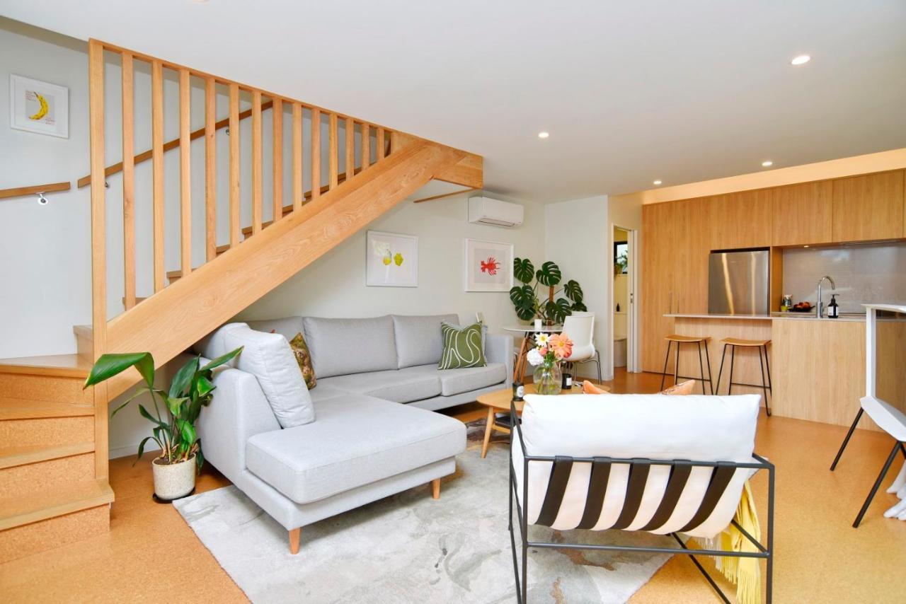 Dickens St - Christchurch Holiday Homes Екстер'єр фото