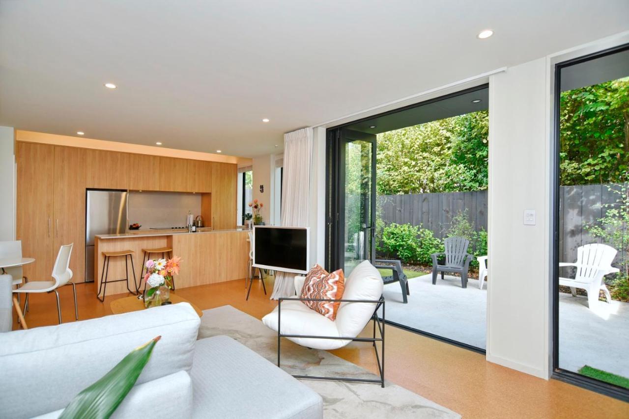 Dickens St - Christchurch Holiday Homes Екстер'єр фото