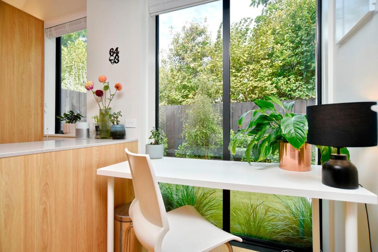 Dickens St - Christchurch Holiday Homes Екстер'єр фото