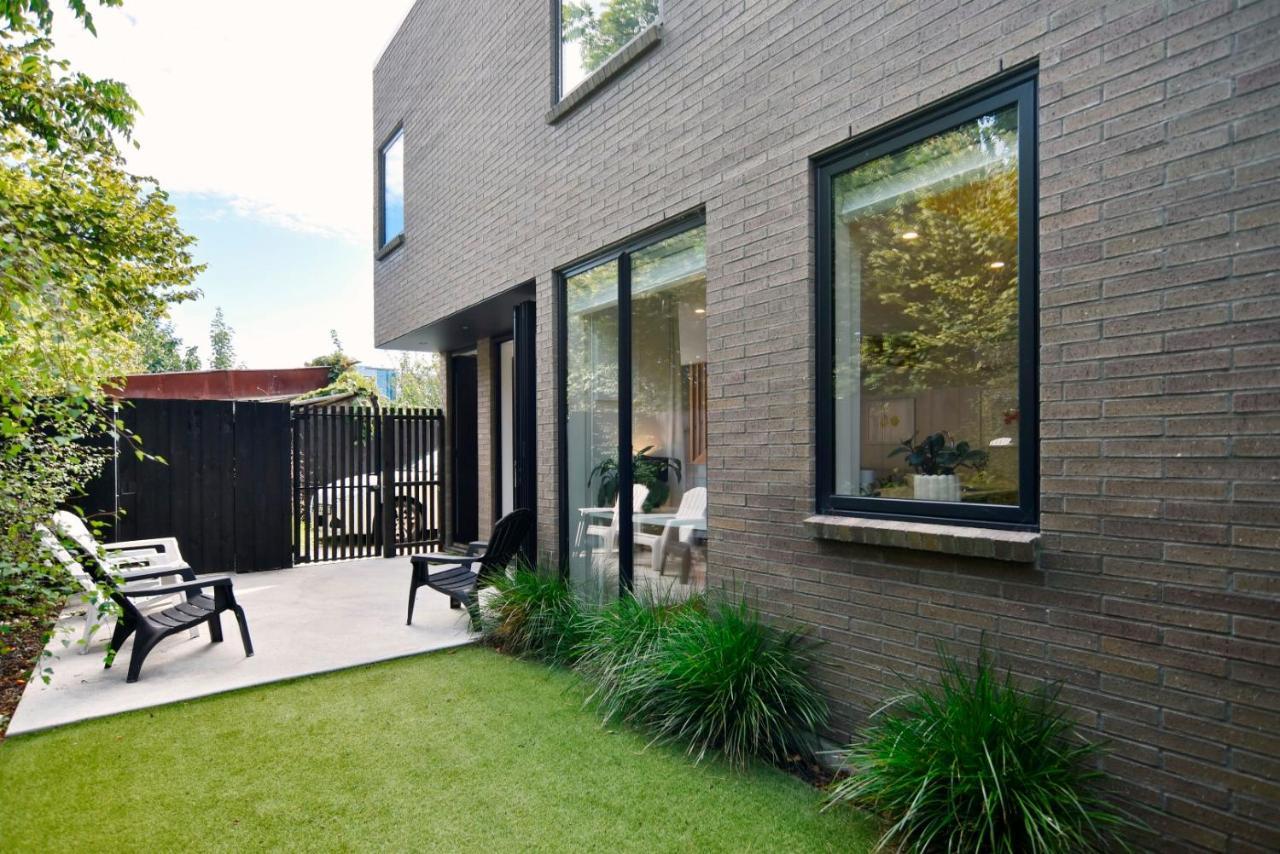 Dickens St - Christchurch Holiday Homes Екстер'єр фото